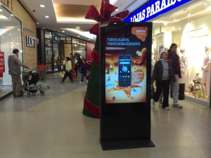 shopping mall digital signage